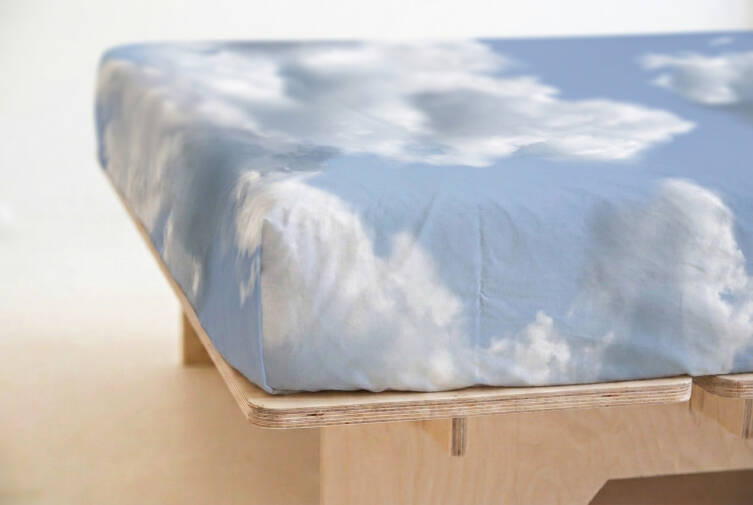 CLOUDS - fitted sheet
