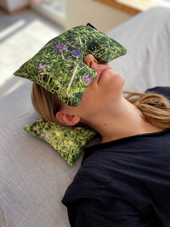 ALPINE MEADOW - relaxation set / weighted eye mask & pillow